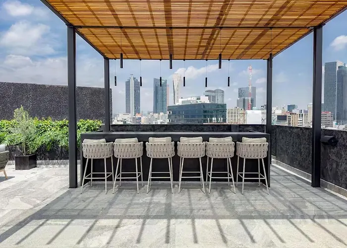 Loft -skyline View- Rooftop Pool, Gym, Bbq &