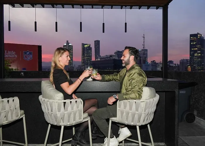 Apartamento Loft -skyline View- Rooftop Pool, Gym, Bbq &